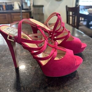 NWT Nine West Elegant Pink Strappy Heels